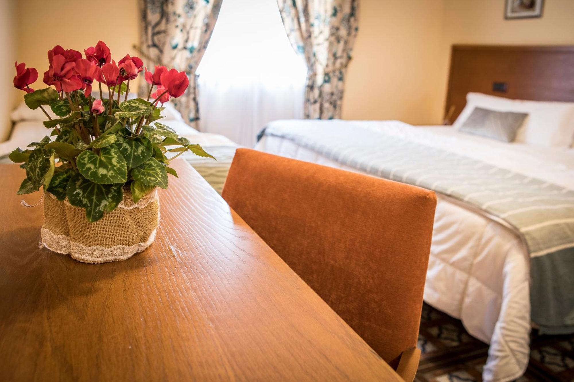 San Agustín de Guadalix Hotel Casa Jose Diaz מראה חיצוני תמונה